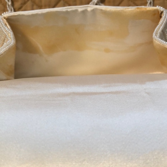 Vintage La Regale Hand-Beaded Evening Bag - Picture 6 of 13